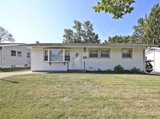 1749 N Foster Ave, Decatur, IL 62526