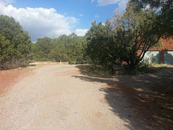 3rd image of 37 Sandia Haven Dr