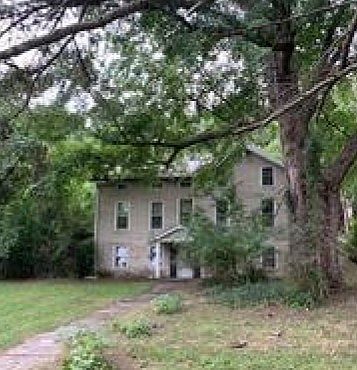 3rd image of 7 Mellenville Sq