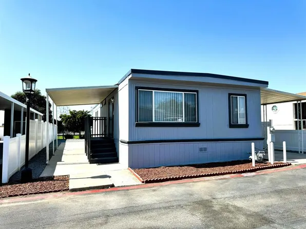 2888 Iris Ave Space 104, San Diego, CA 92154