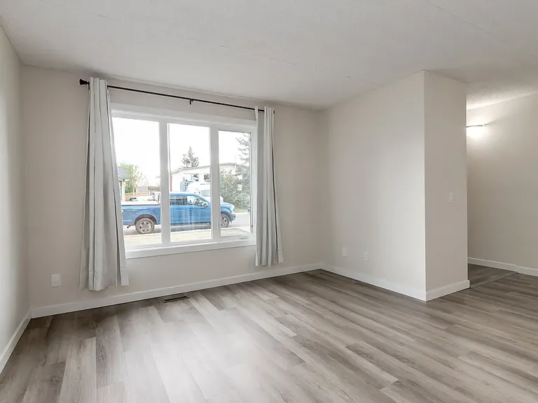 739 Bracewood Dr SW — Photo 76