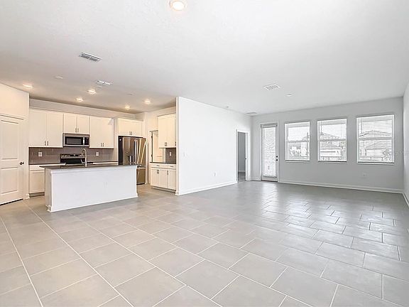 5th image of 5792 Stephens Rd