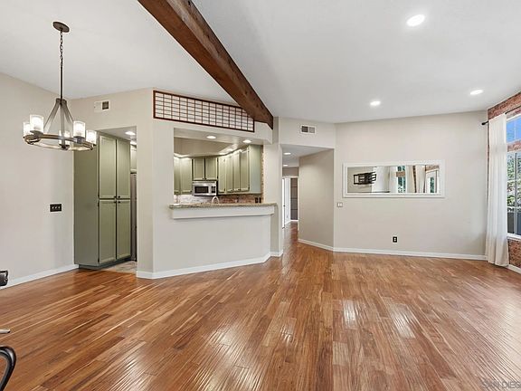 4th image of 11240 Provencal Pl