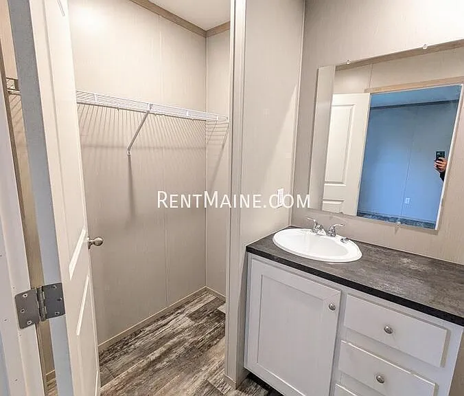 438 Finson Rd #16 — Photo 8