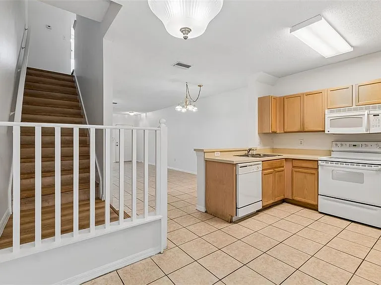 6245 Osprey Lake Cir — Photo 14