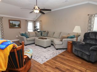 182 Lohrig Rd, Jackson, TN 38301