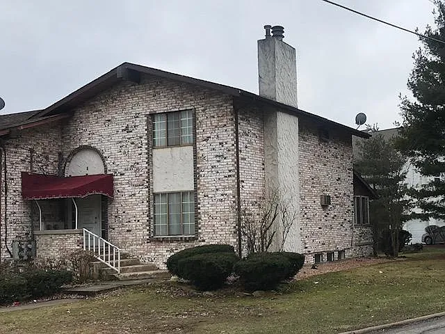 Tippecanoe Rd — Photo 24