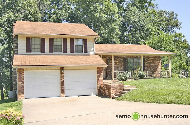 2nd image of 3434 Glenview Dr
