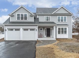 21 Fiske Ln, Natick, MA 01760