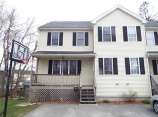 27 Arcade St, Northbridge, MA 01534