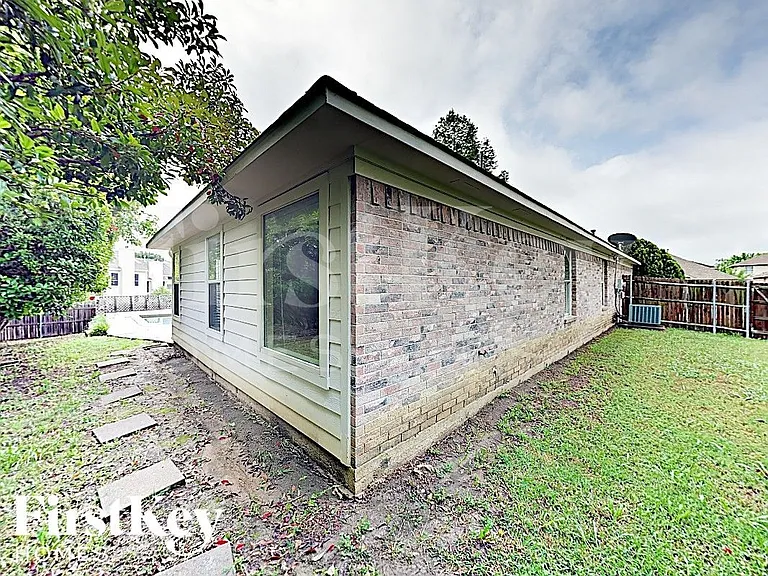 1003 Prado Real Dr — Photo 12