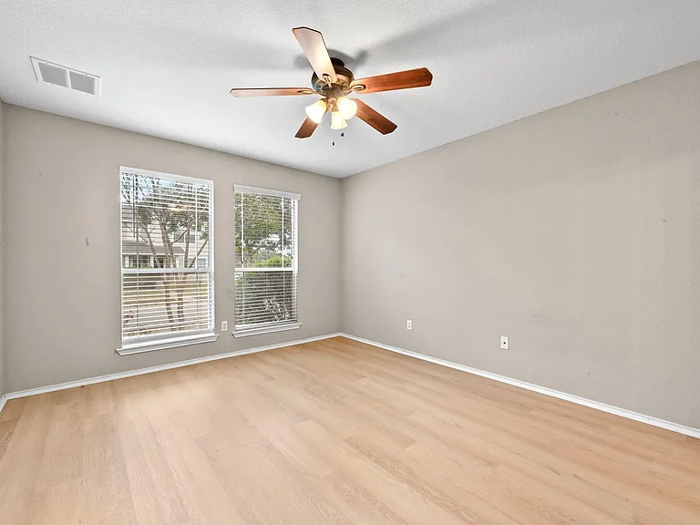 1503 Davis Mountain Loop — Photo 12