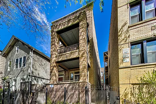 1914 W Crystal St #2R Photo 1