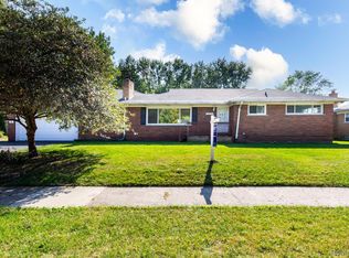 19050 Veronica Ave, Eastpointe, MI 48021