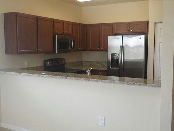 3rd image of 8650 NW 97th Ave APT 201
