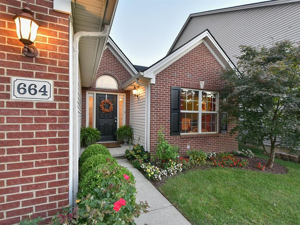 1st image of 664 Estrella Dr