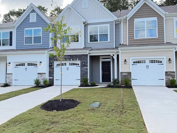 218 Brochaill Ct, Piedmont, SC 29673