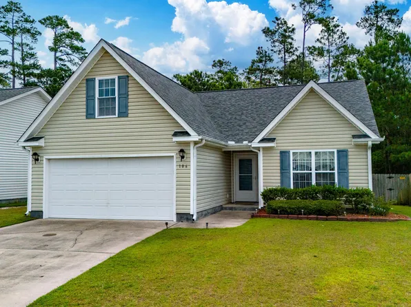 106 Lakeside Green Drive, New Bern, NC 28560
