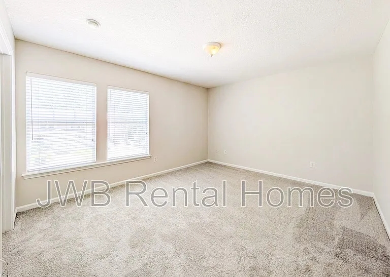 6416 Shortleaf Pl — Photo 7