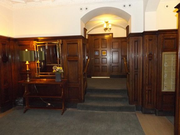 2nd image of 5000 S East End Ave APT 4B