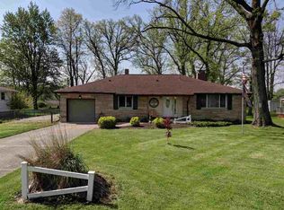 6709 E Piccadilly Rd, Muncie, IN 47303