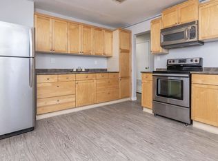 6109 97a Ave NW, Edmonton, AB T6B1E2