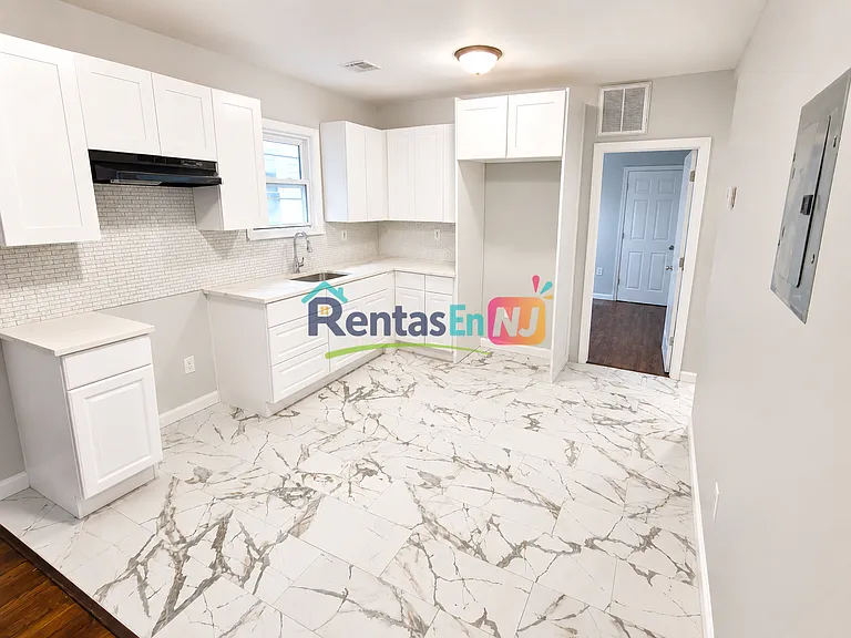 508 Norwood St #2 — Photo 1