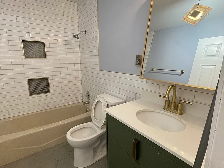 397 Poplar Ave #2-E — Photo 69