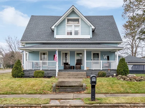 128 2nd Ave SE, Beach City, OH 44608