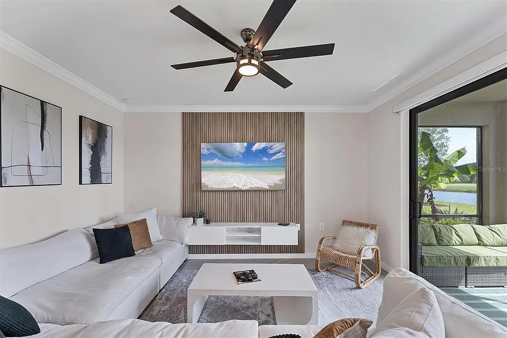 2 bed, 2.0 bath, 1142 sqft, $2,700 — Photo 4