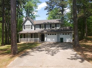694 Post Road Dr, Stone Mountain, GA