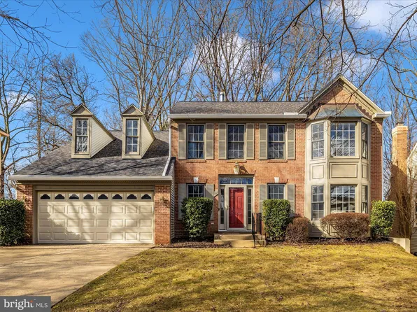 203 Lower Country Dr, Gaithersburg, MD 20877