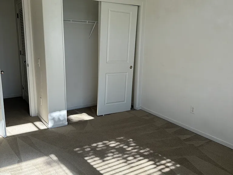 2218 NW Redelfs Way — Photo 15