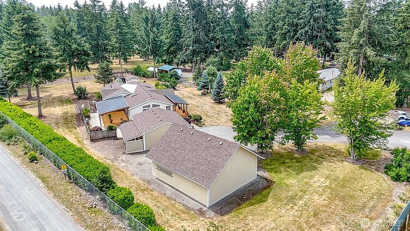 4th image of 4008 357th Street S