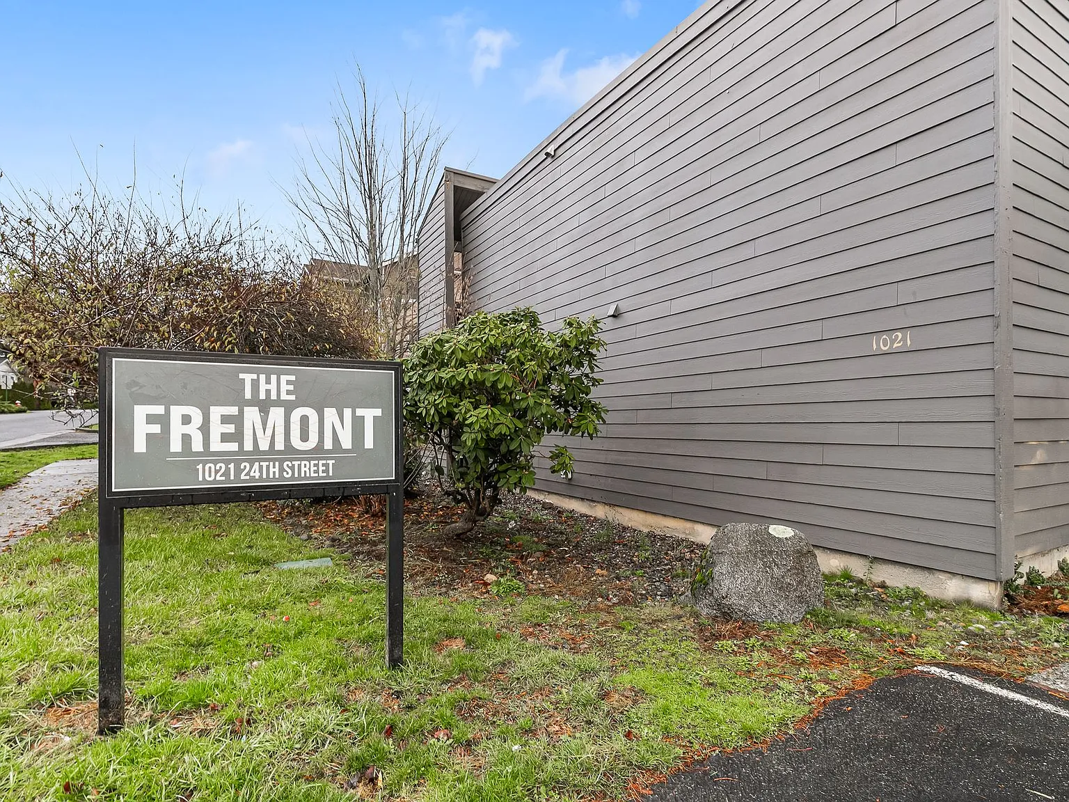 Fremont Apartments — Photo 2