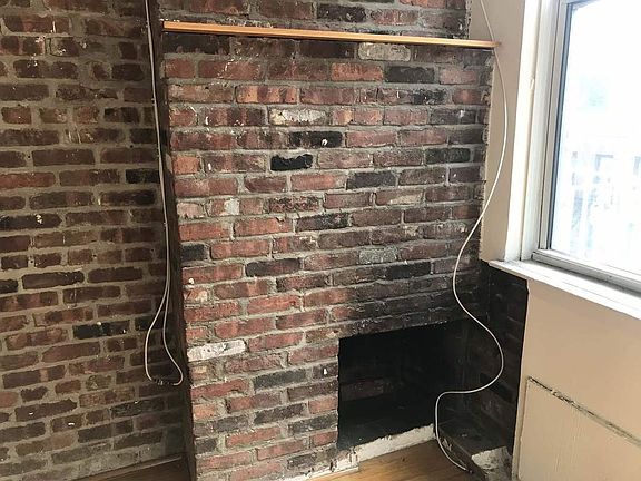 2nd image of 155 E 84th St APT 7E