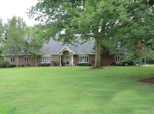 6561 Fair Oaks Cir, Fairview, PA 16415