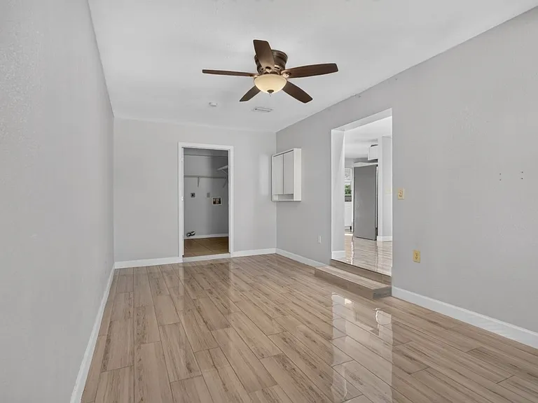 442 Ameca Ave — Photo 14