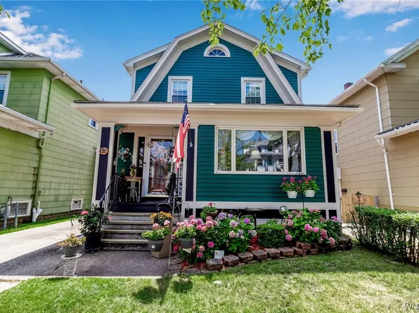 126 Tremont Ave, Kenmore, NY 14217