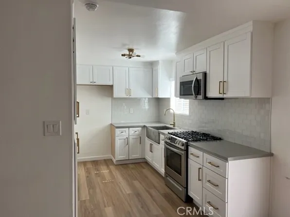 410 E Plymouth St, Long Beach, CA 90805