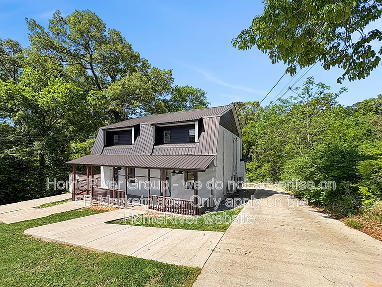 819 Asterwood Dr #B — Photo 14