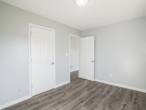 5th image of 2349 Cadie Ave