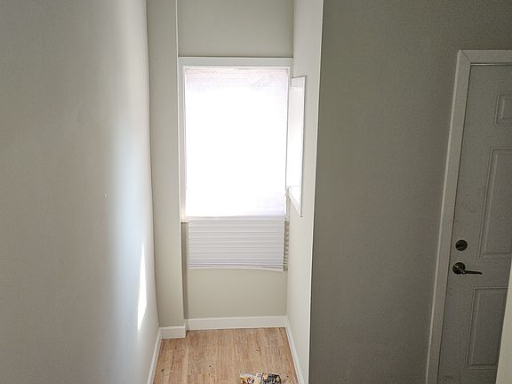 2nd image of 2556 Germantown Ave #2