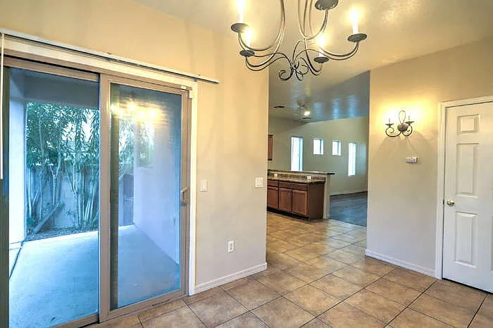 137 E Camino Del Abedul — Photo 12