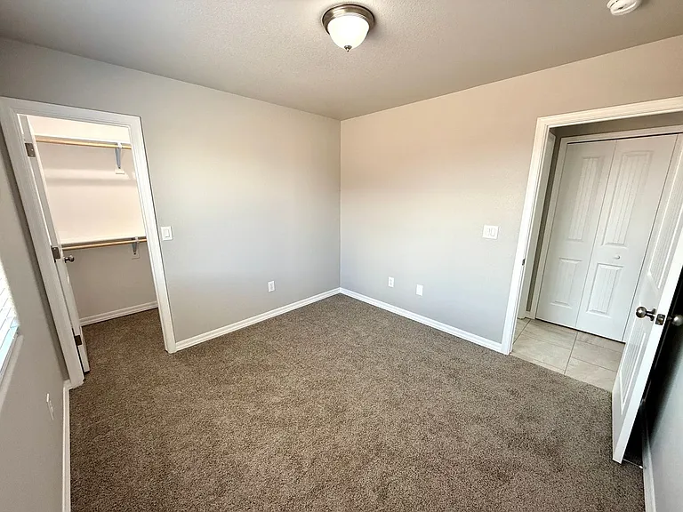 732 Vista Grande Dr — Photo 23
