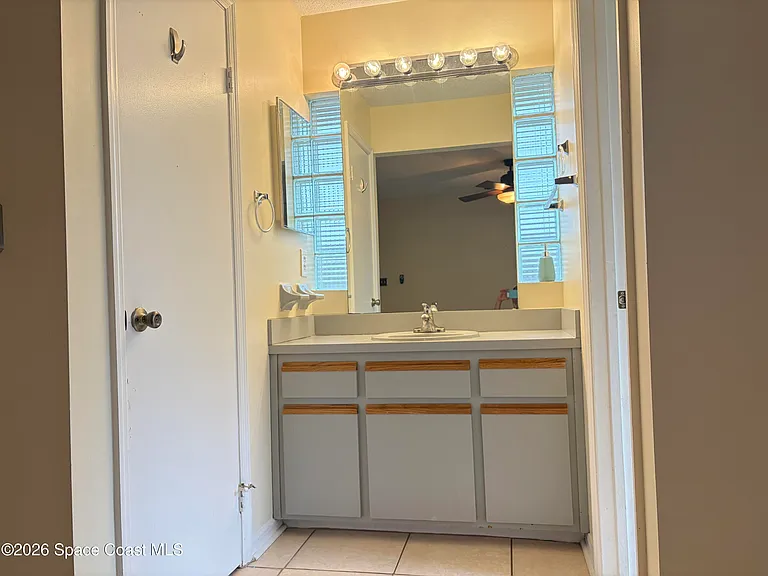 834 Croton Rd — Photo 9