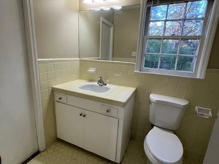 407 Northfield Rd — Photo 15