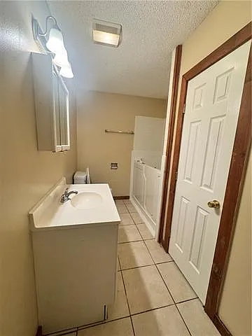 1336 Egania St — Photo 7