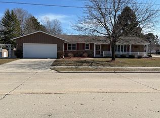 2348 43rd St, Two Rivers, WI 54241