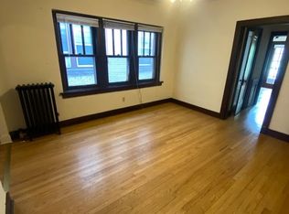 528 State St APT 1, Madison, WI 53703